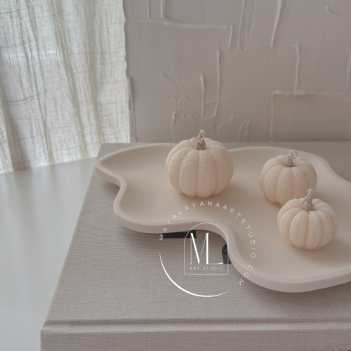 Set of 3 Minimalist Pumpkin Candles