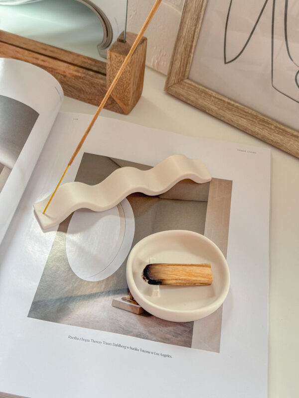 Wavy Incense & Palo Santo Holder SET lying on a vogue living magazine