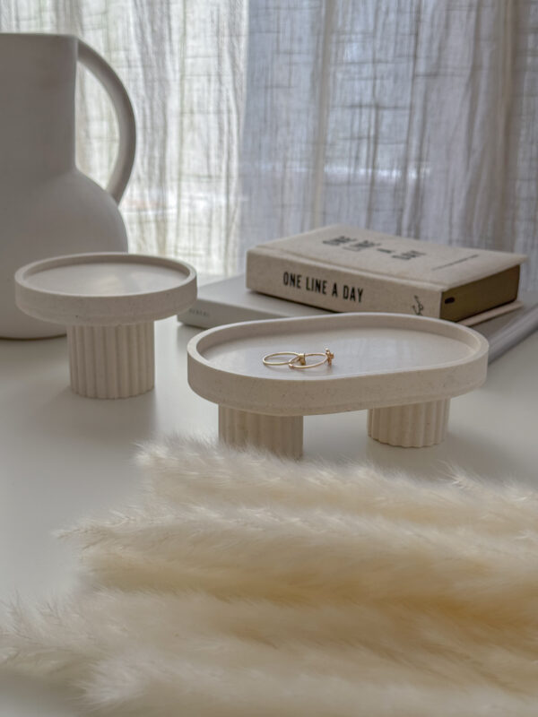 Minimalist Pedestal Tray Set