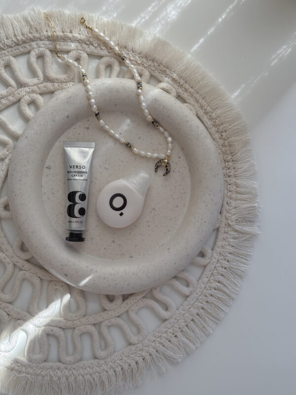 Modern Round Organizer Tray