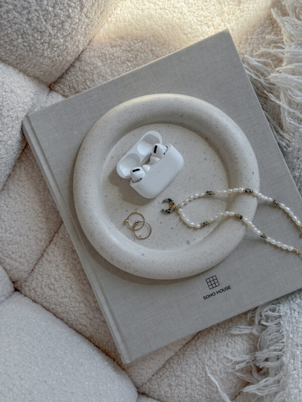 Modern Round Organizer Tray